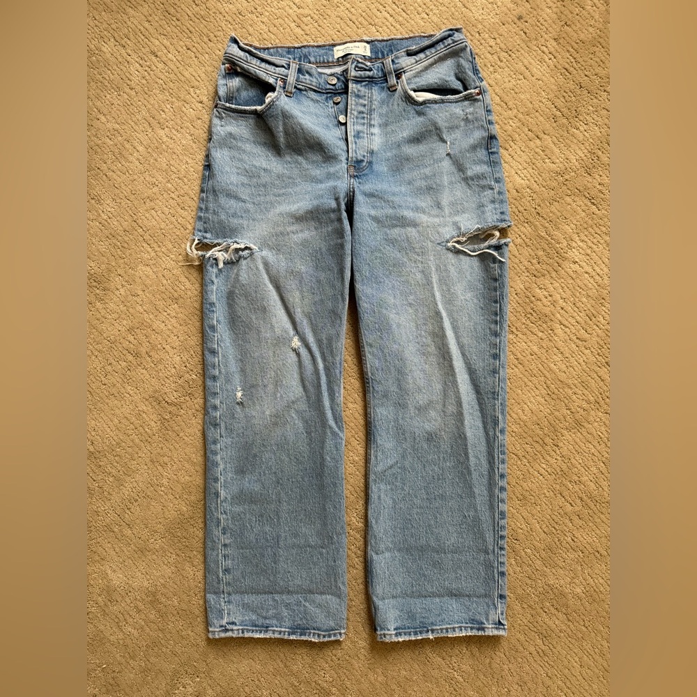 Abercrombie & Fitch The 90’s Baggy Low Rise Jean Size 29 SHORT
